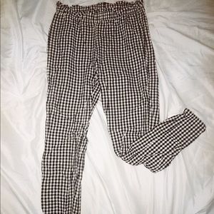 Kendall & Kylie checkered pants